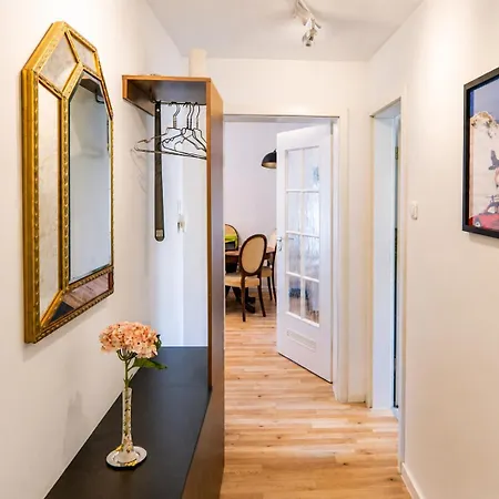 Apartment D, Zentral, Cozy, Parking Place *